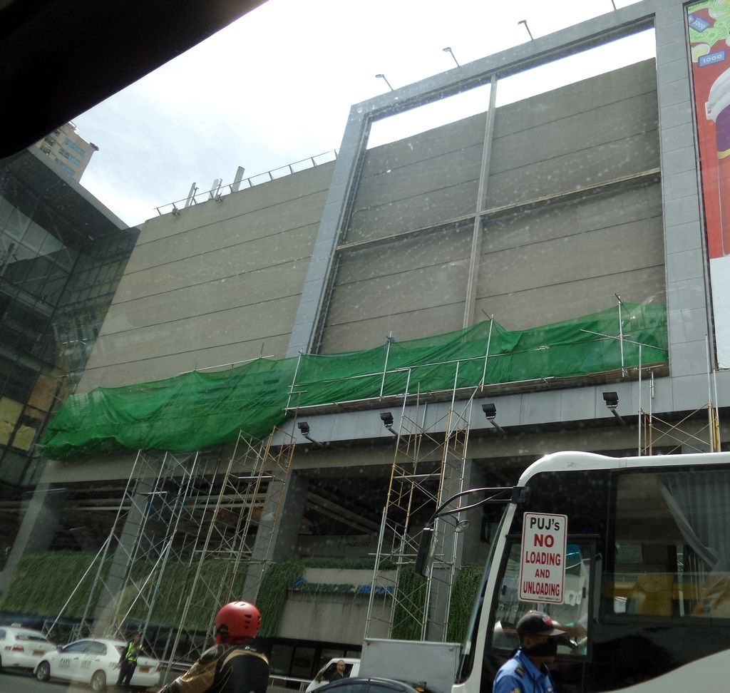ORTIGAS CENTER Robinsons Galleria Complex Redevelopment